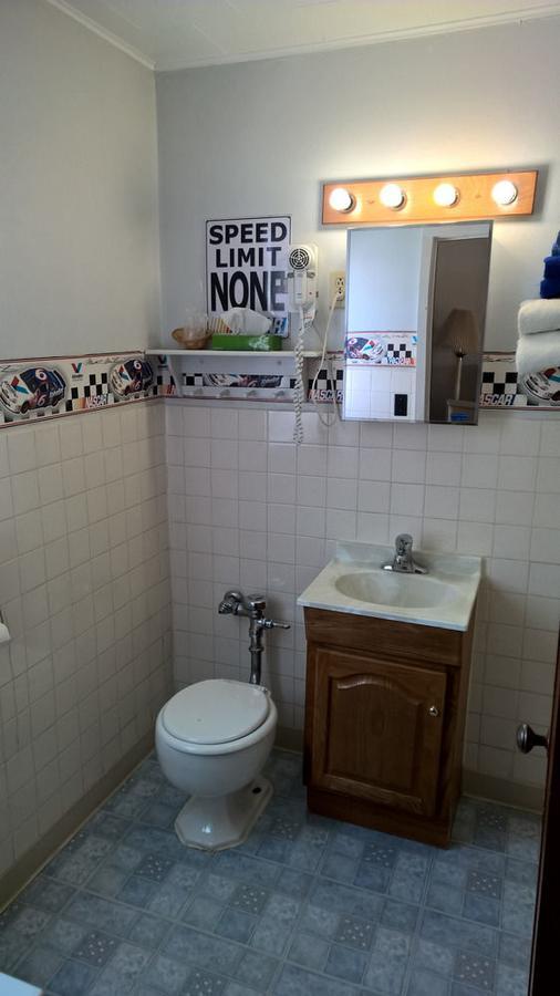 White Valley Motel Saint Charles Εξωτερικό φωτογραφία